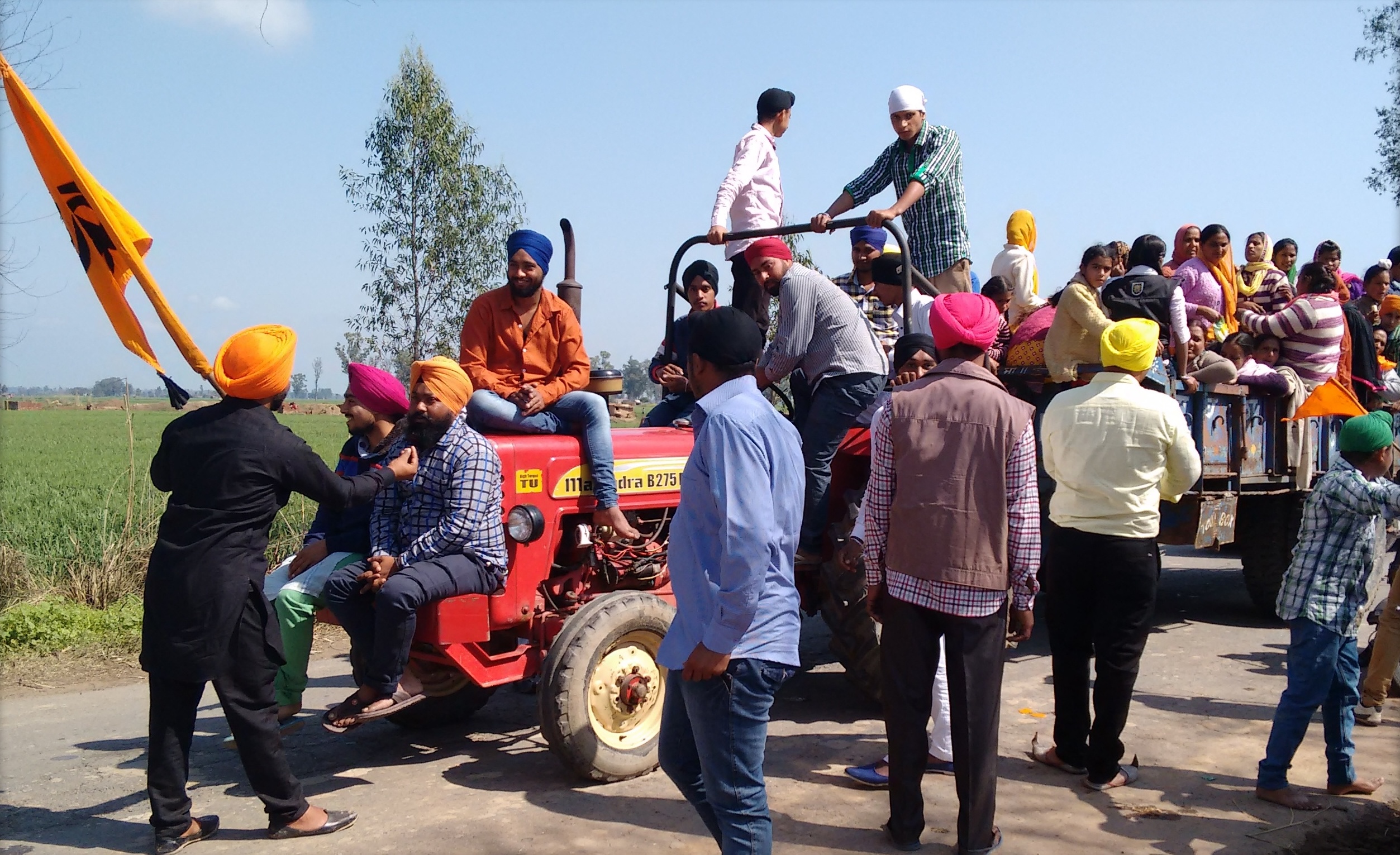 People pleading to have langar
