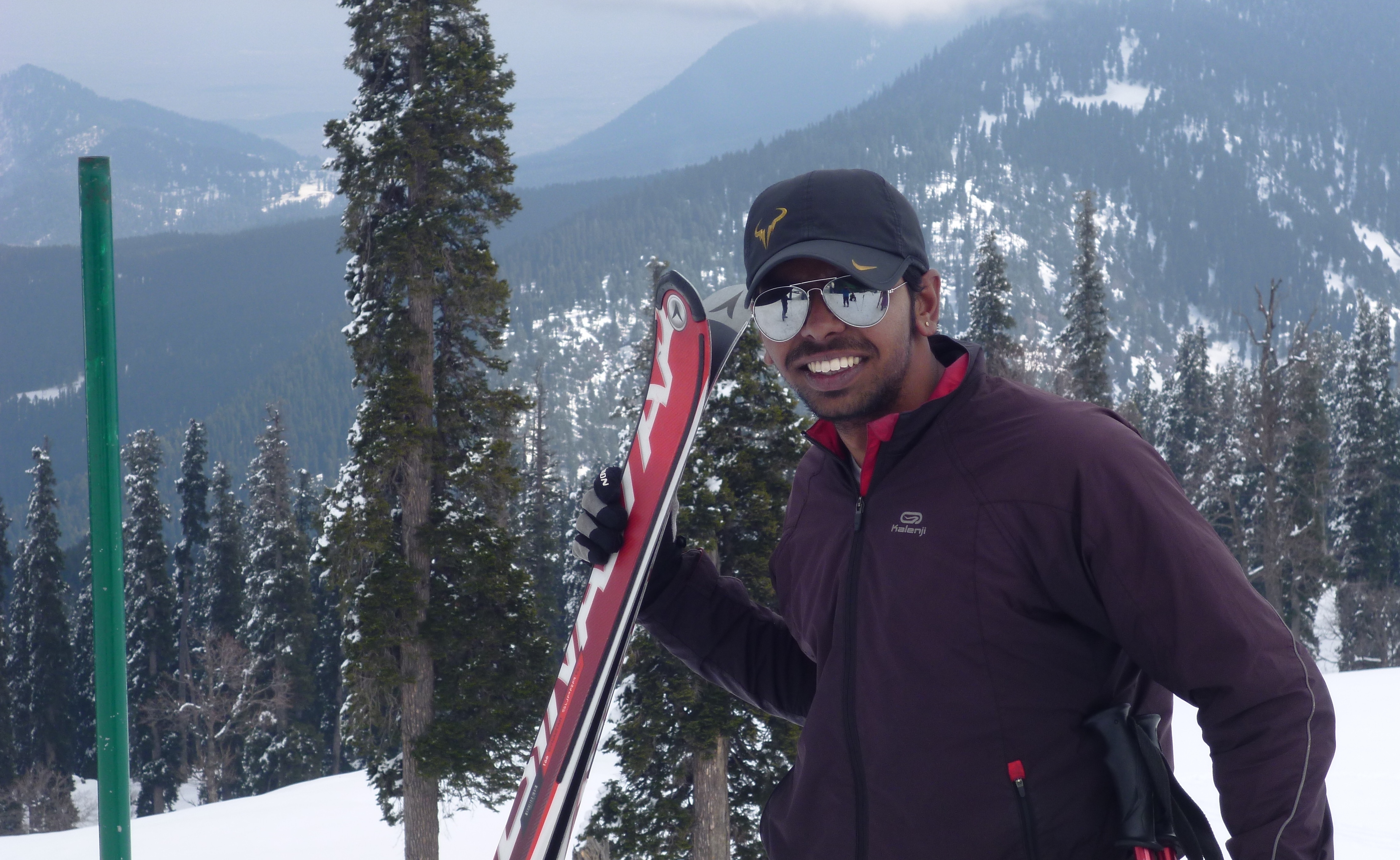 Skiing in Gulmarg